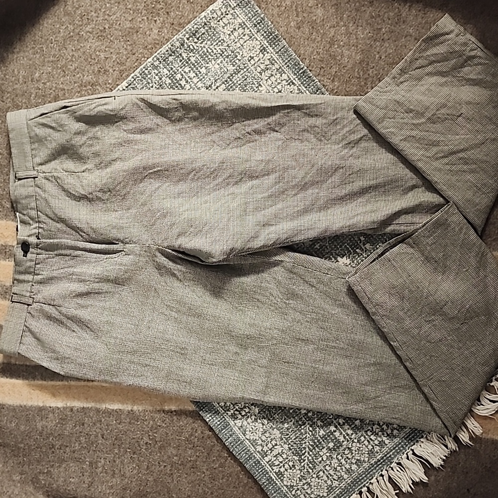 BOGO 🤫 💯 Wool Pendleton Checkered Dress Pants.